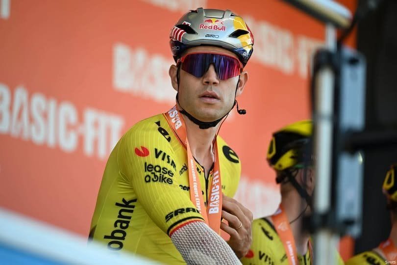 «Гори кличуть»: Ваут ван Аерт проїхав 109 км на Strava замість підготовки до Туру