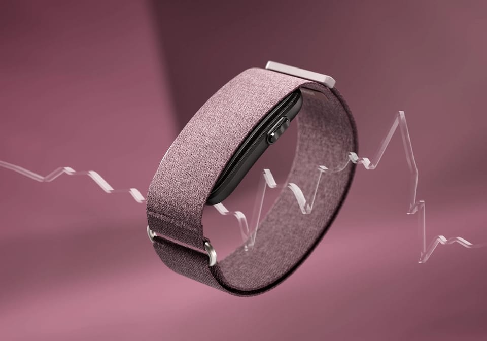 Garmin представили CIRQA: смарт-браслет без екрана і жодних платних підписок